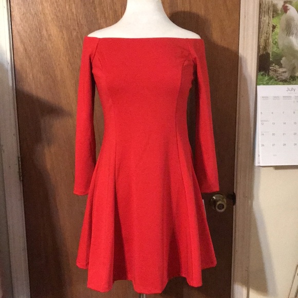 Romeo & Juliet Couture Dresses & Skirts - NWT-Romeo & Juliet Couture Casual Dress size Med.